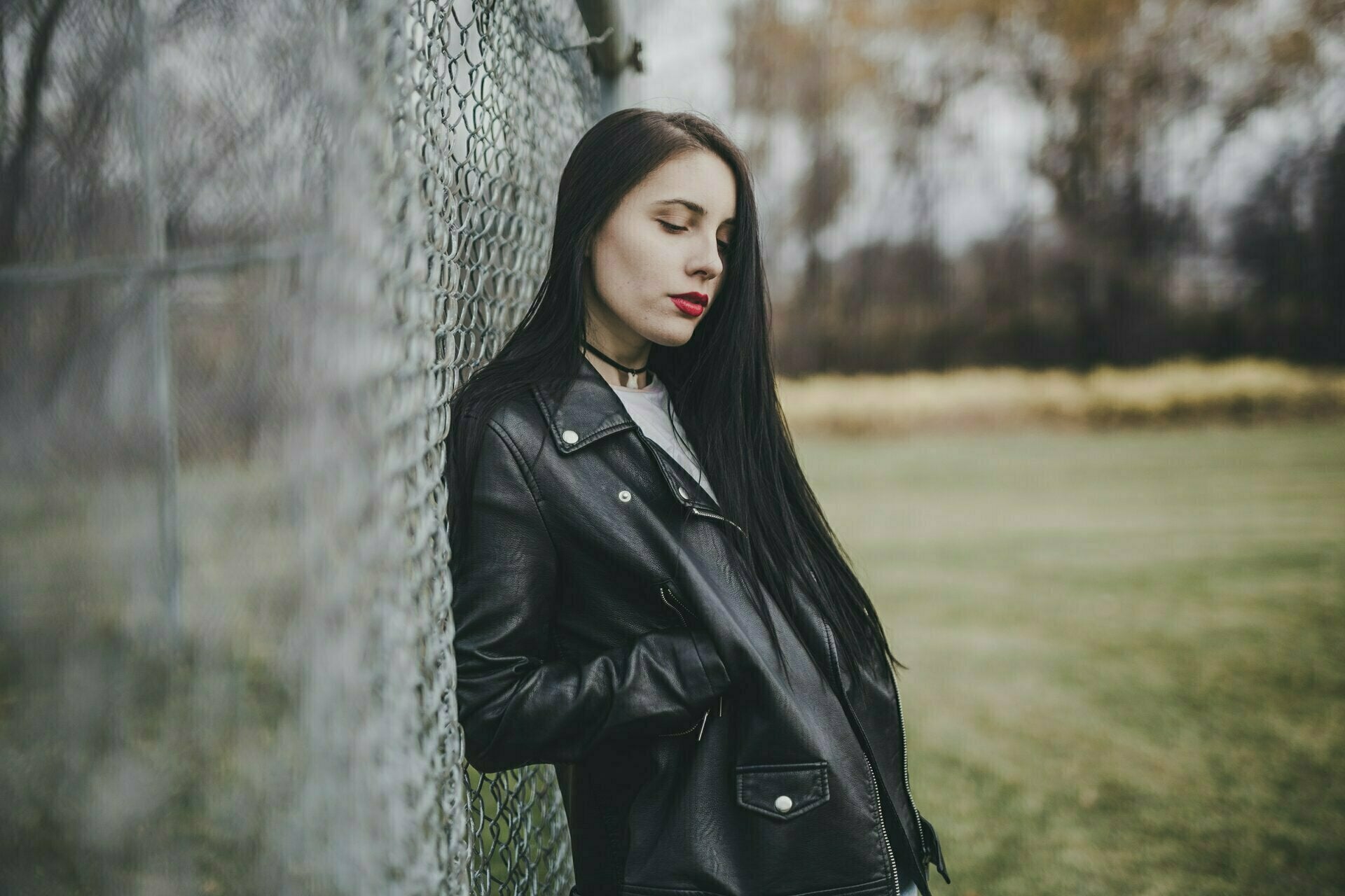 Kurtki i płaszcze przejściowe - idealne na wczesną wiosnę