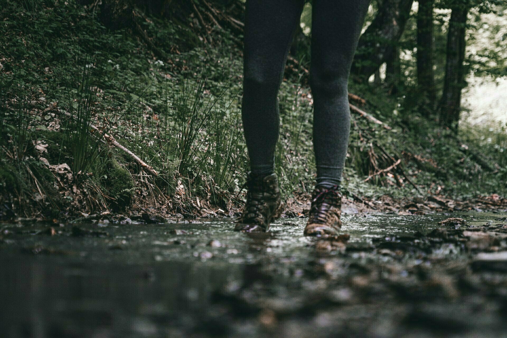 Wygodne legginsy w codziennej stylizacji o sportowym charakterze