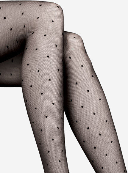 Czarne rajstopy ozdobione delikatnym deseniem kropek